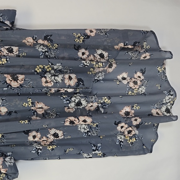 Lot of 3 Torrid Sheer Tunics - Size 0 - Picture 6 of 11